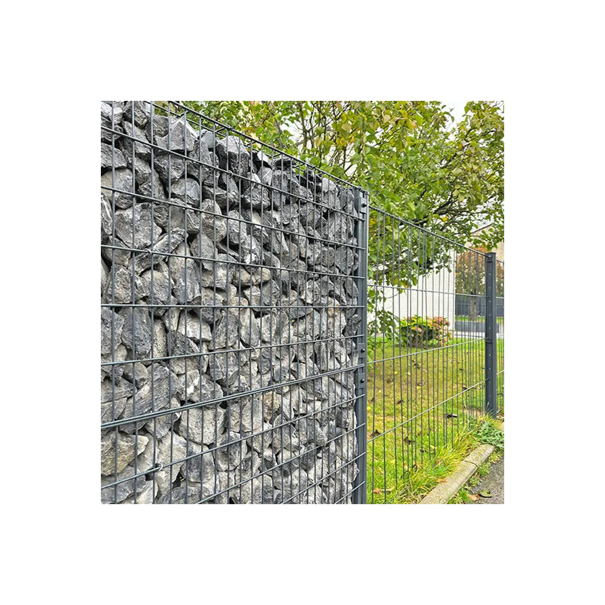 Poteau pour clôture gabion